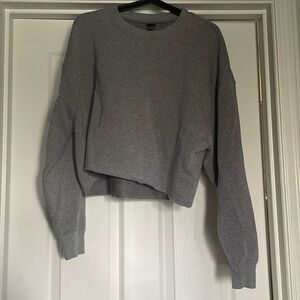 Raw Edge Cropped Crewneck | Wild Fable